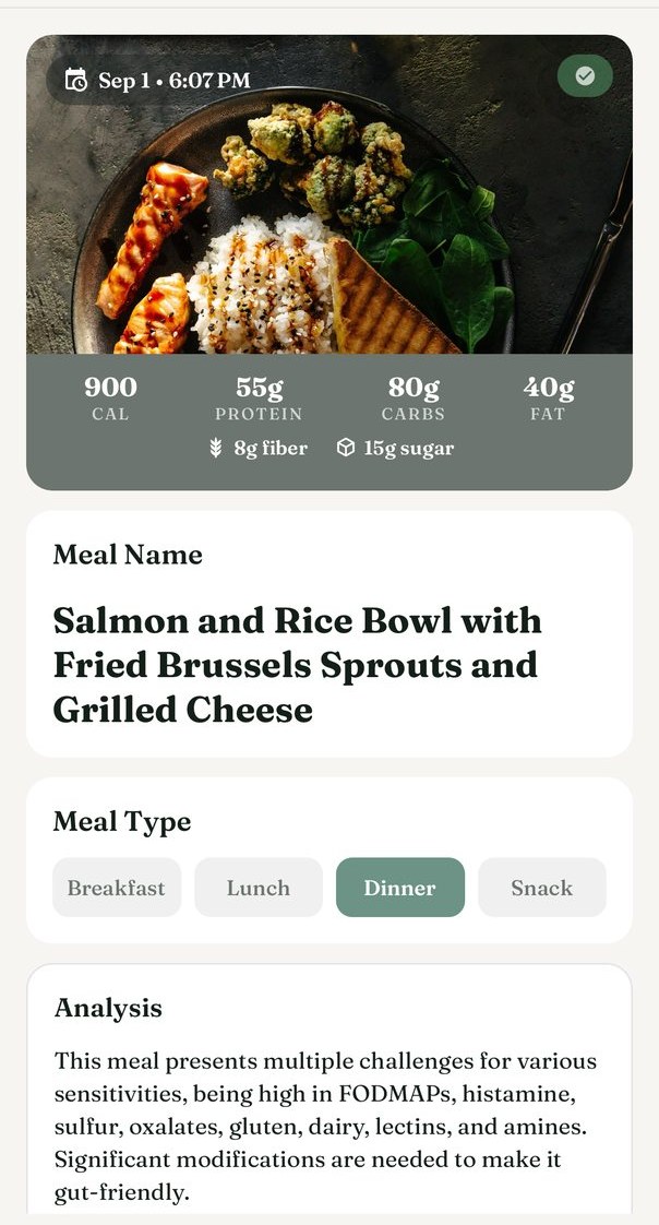A logged meal in Flori: the photograph, its calories and macros, and the analysis beneath